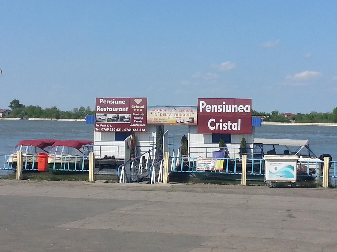 Pensiunea Cristal Tulcea Exterior photo